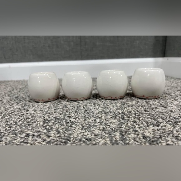 Christmas glass tea light holder β set of four. π―οΈSuper cute Christmas decor! π - Picture 3 of 5